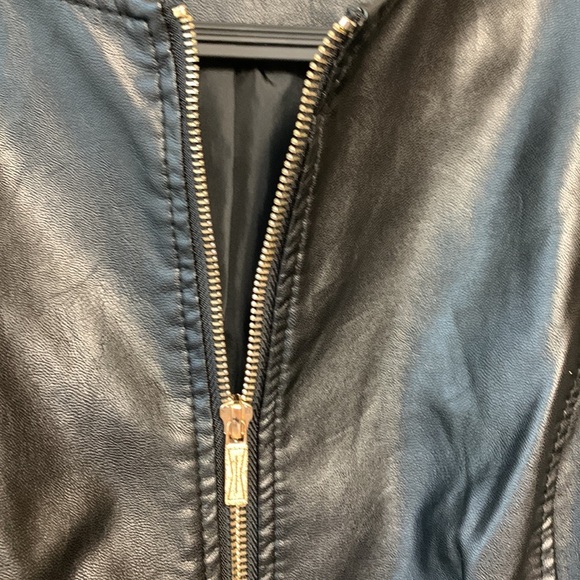 Cleo Petites Faux Leather Jacket Size XS - Picture 4 of 12